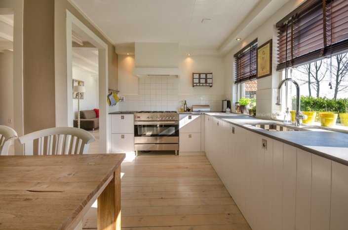 Kitchen-2165756_1280